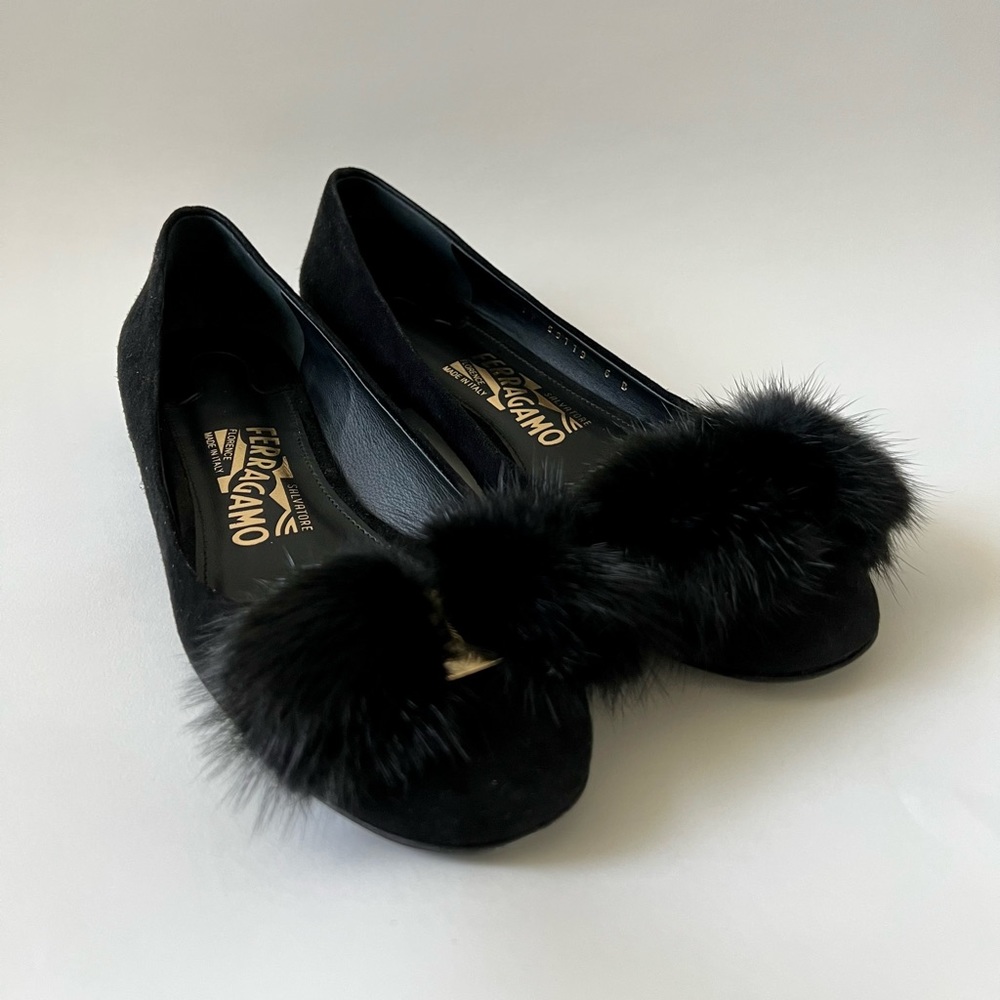 SALVATORE FERRAGAMO Varina Mink Bow Flats Sz 6